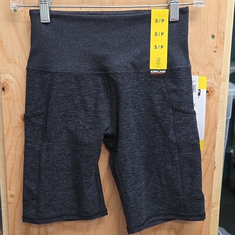 Kirkland Signature Size S Heathered Dark Grey Brushed Bike Short